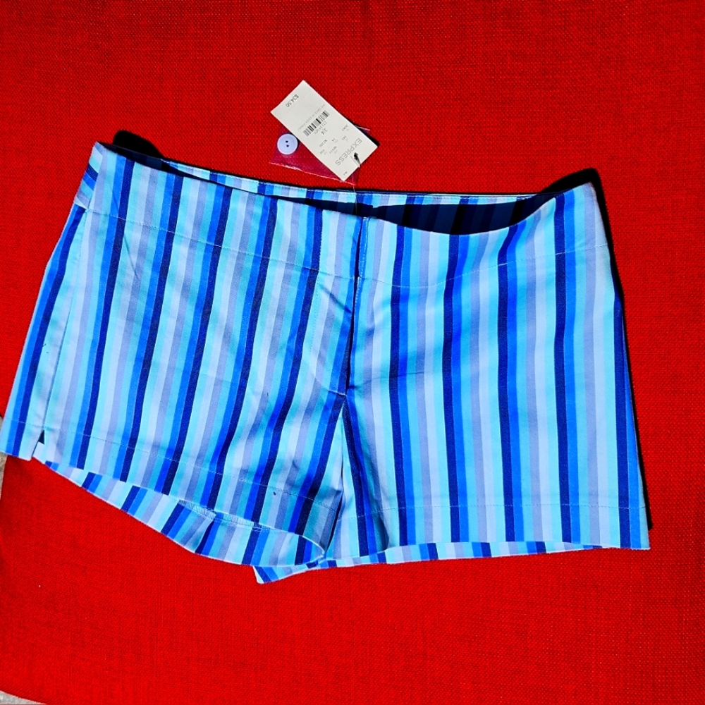 EXPRESS SHORT